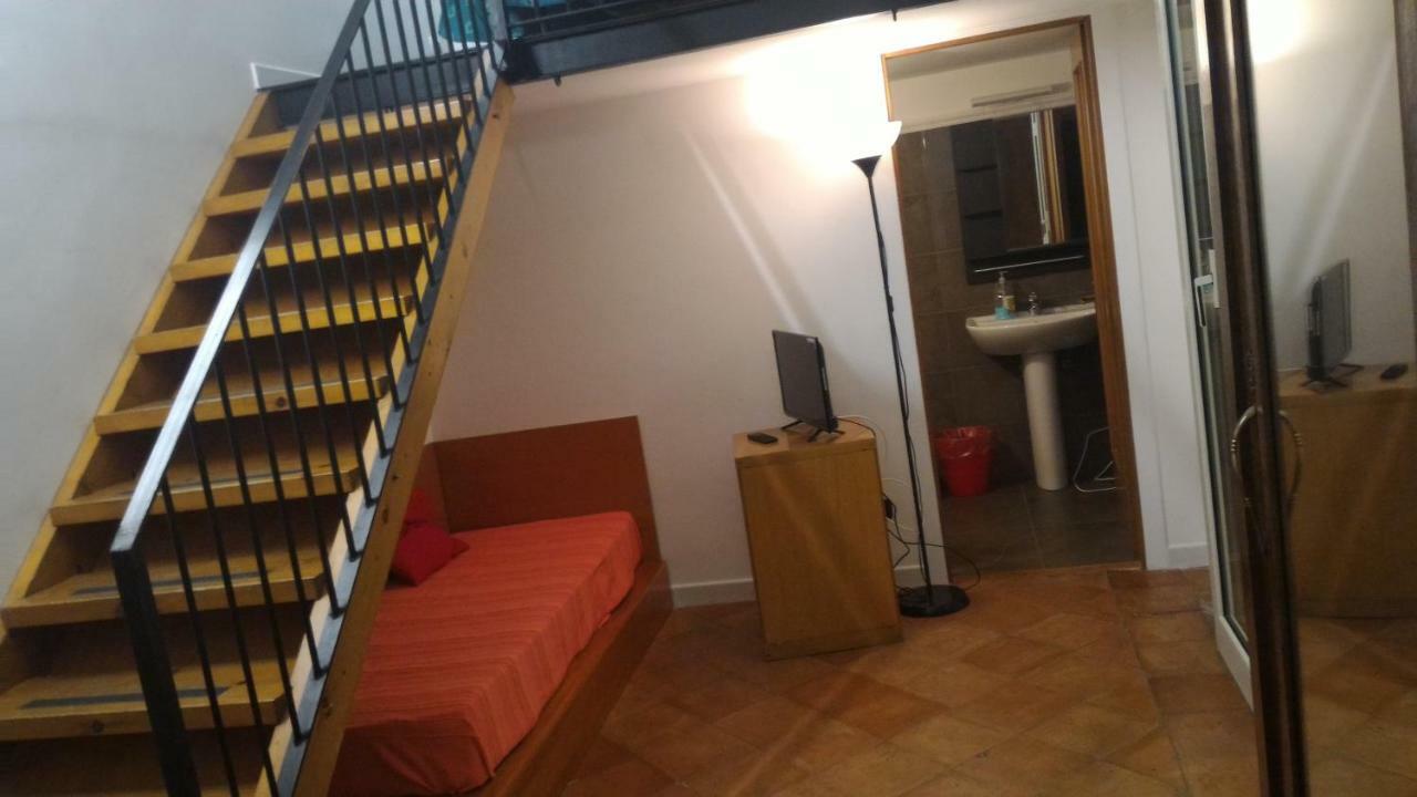 Casa De Falco Bed & Breakfast ฟิชเชียโน ภายนอก รูปภาพ